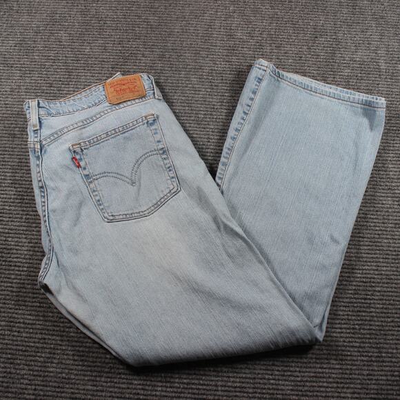 VTG Levi’s 519 Jeans Juniors 15 Light Wash Low Flare Y2K 2003 Low Rise 31 Inseam - Picture 1 of 11